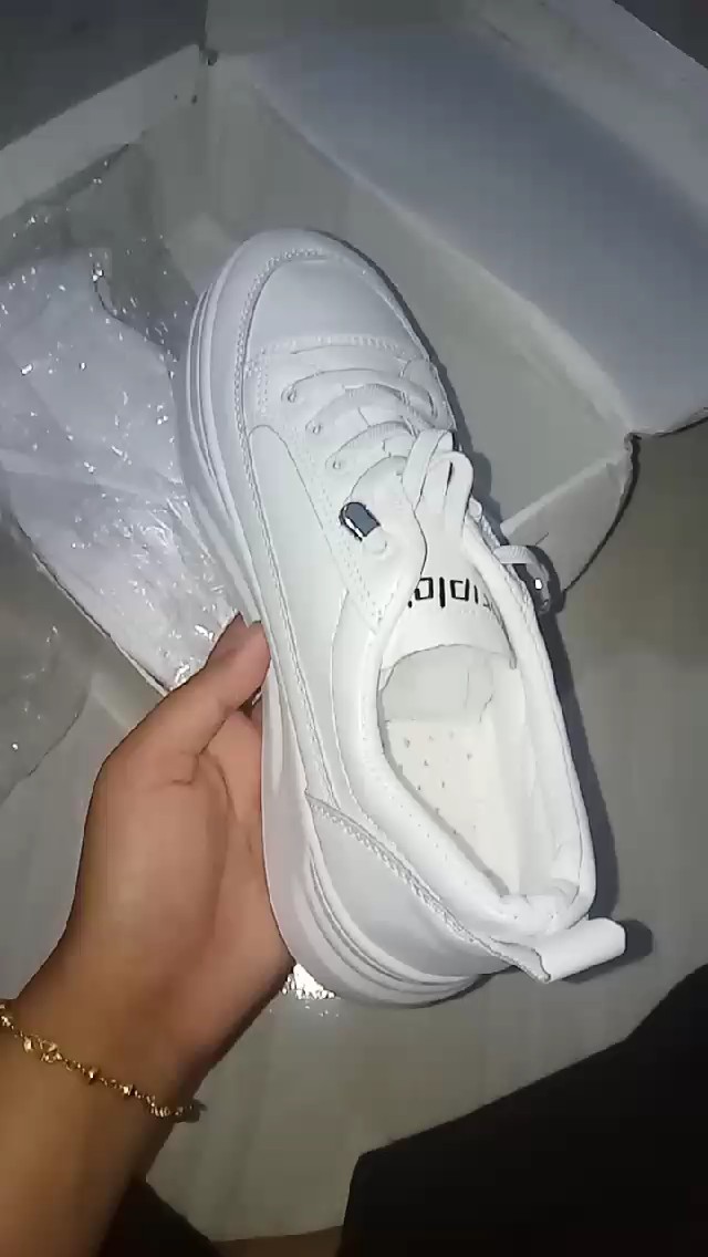 Sepatu DNY Sneakers Wanita Sepatu Perempuan Running Shoes Casual Shoes Spatu Olahraga Import 0010 - Foto ulasan pembeli