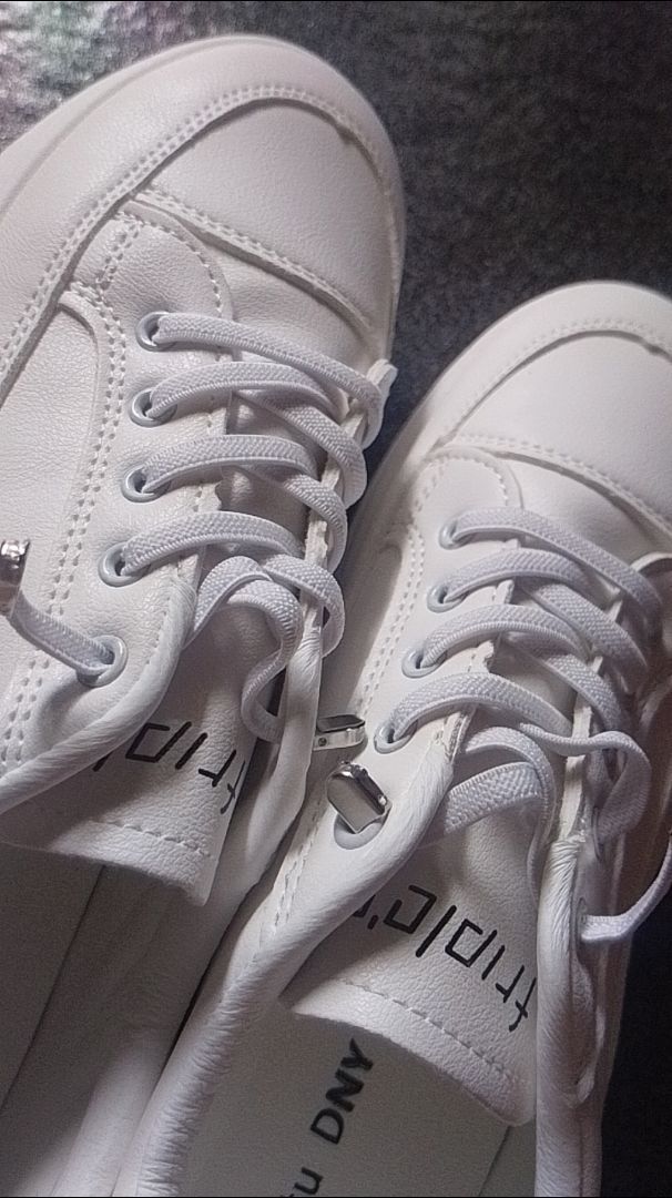 Sepatu DNY Sneakers Wanita Sepatu Perempuan Running Shoes Casual Shoes Spatu Olahraga Import 0010 - Foto ulasan pembeli