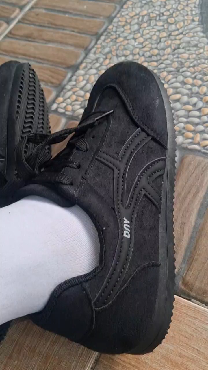Sepatu DNY Sport Wanita Sneakers Olahraga Cewek Running Shoes Jogging Sepatu Senam Perempuan 0525A - Foto ulasan pembeli