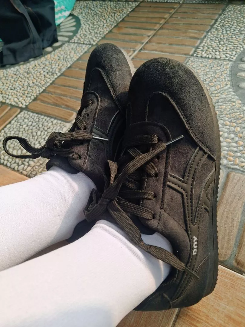Sepatu DNY Sport Wanita Sneakers Olahraga Cewek Running Shoes Jogging Sepatu Senam Perempuan 0525A - Foto ulasan pembeli