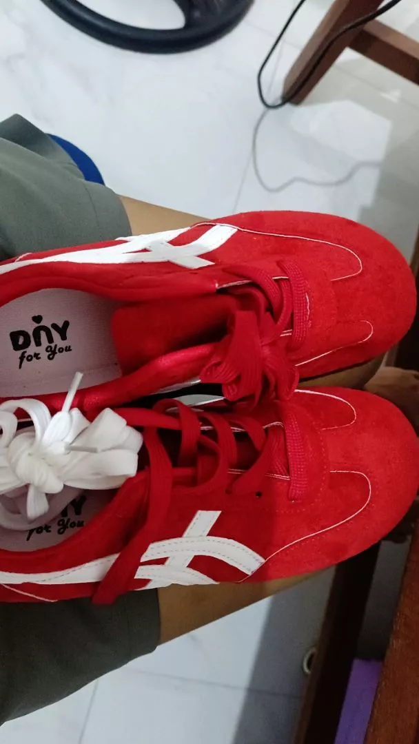 Sepatu DNY Sport Wanita Sneakers Olahraga Cewek Running Shoes Jogging Sepatu Senam Perempuan 0525A - Foto ulasan pembeli