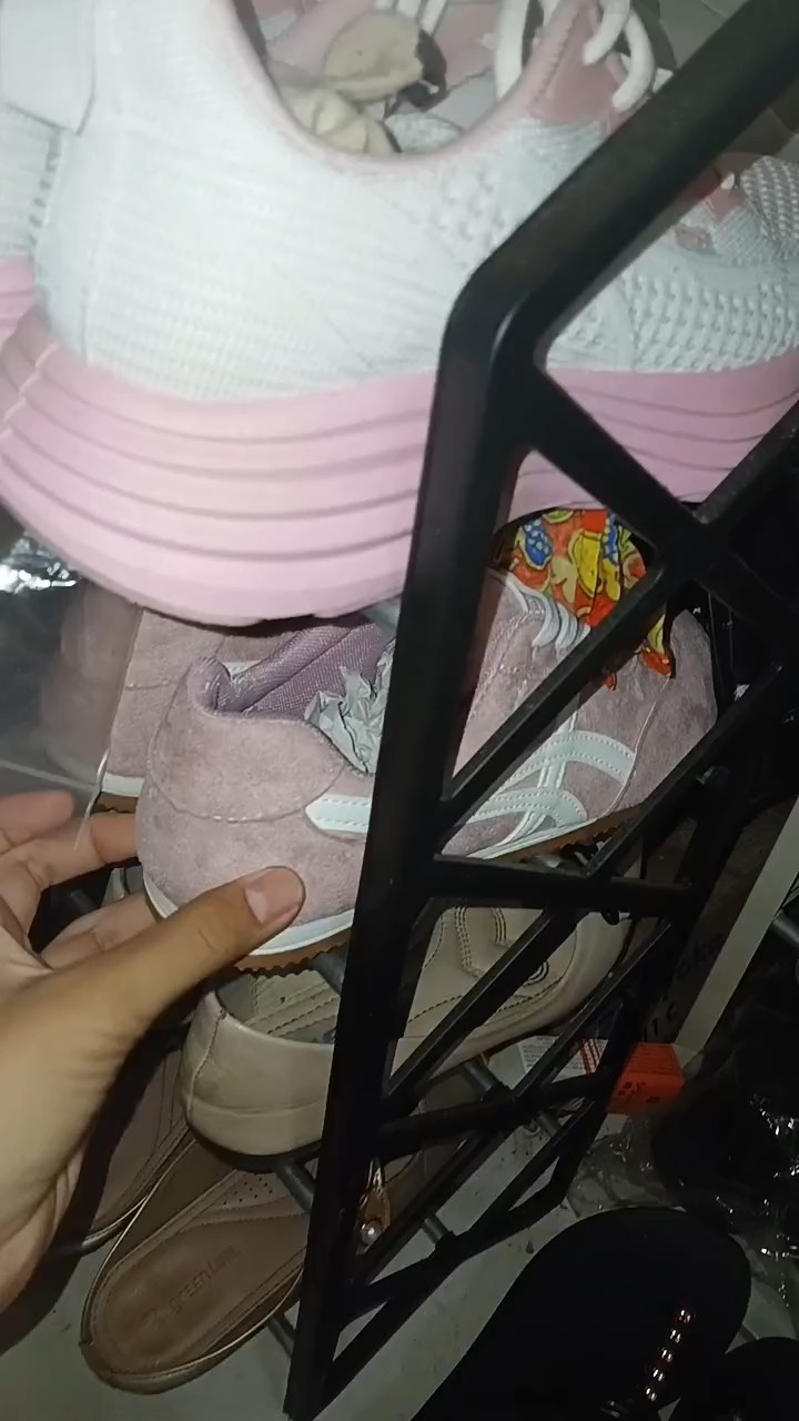 Sepatu DNY Sport Wanita Sneakers Olahraga Cewek Running Shoes Jogging Sepatu Senam Perempuan 0525A - Foto ulasan pembeli