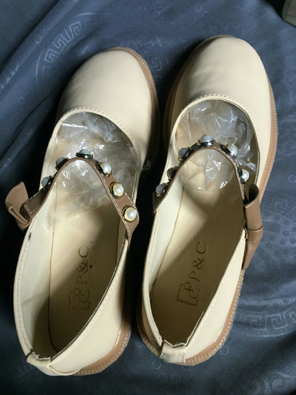 Sepatu Docmart Wanita Hitam Kulit Sintetis Premium - Foto ulasan pembeli