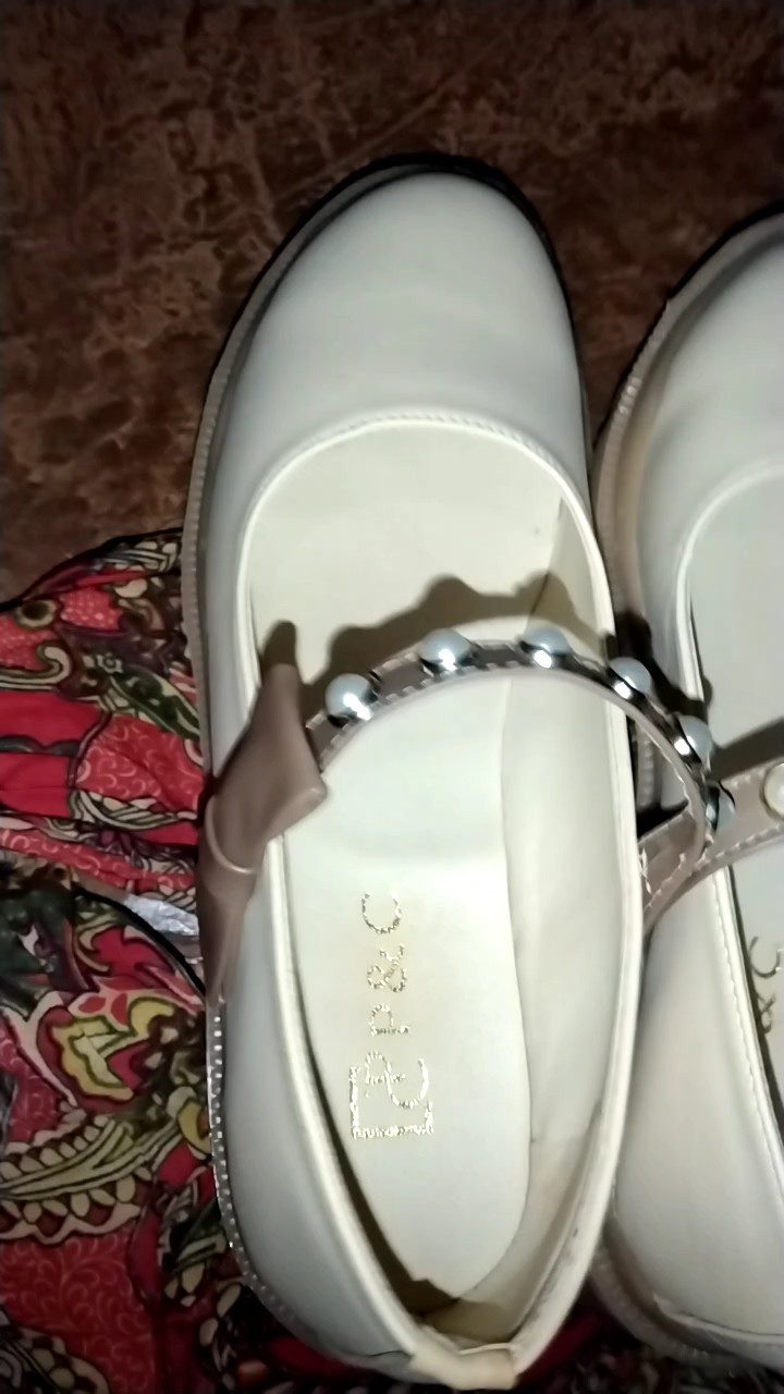Sepatu Docmart Wanita Hitam Kulit Sintetis Premium - Foto ulasan pembeli