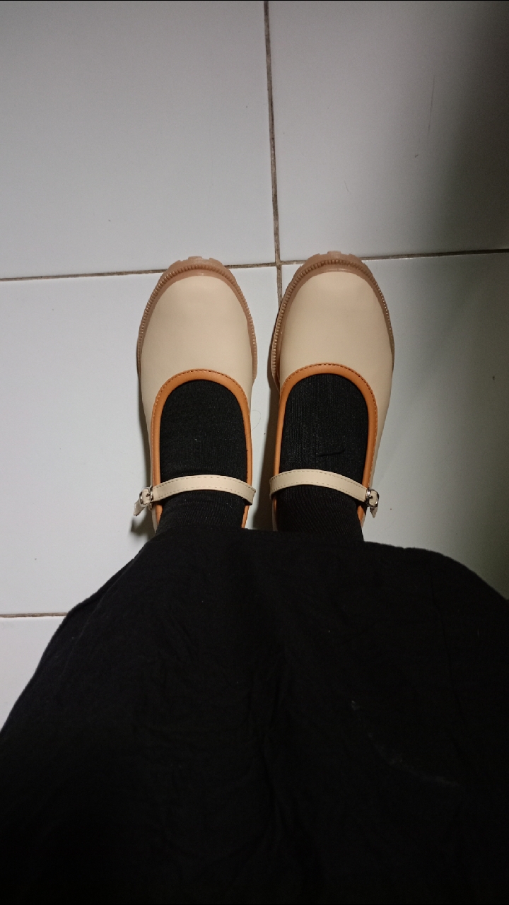 Sepatu Docmart Wanita Kerja Hitam Gesper / Flat Loafers Cewek Terbaru Korean Style Casual 039 - foto 2 dari 10