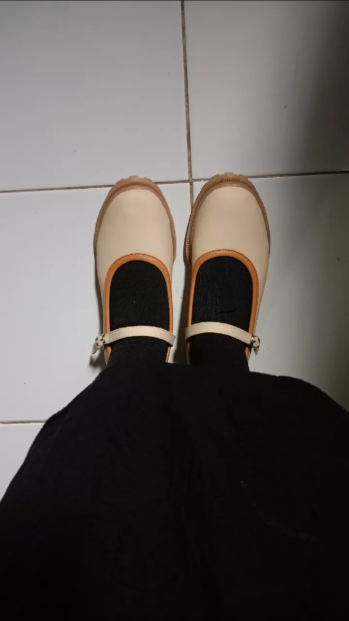 Sepatu Docmart Wanita Kerja Hitam Gesper / Flat Loafers Cewek Terbaru Korean Style Casual 039 - Foto ulasan pembeli