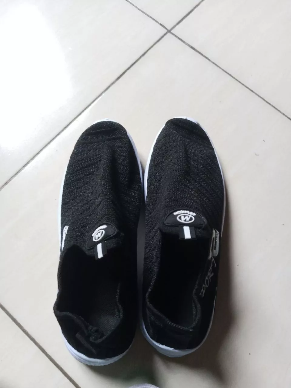sepatu kasual ( S-12 ) Sepatu Sneakers Wanita Style Terbaru / Sepatu Sneakers Wanita Santai / Sepatu Sneakers Wanita Import / Sepatu Sneakres Wanita Slip-one - Foto ulasan pembeli