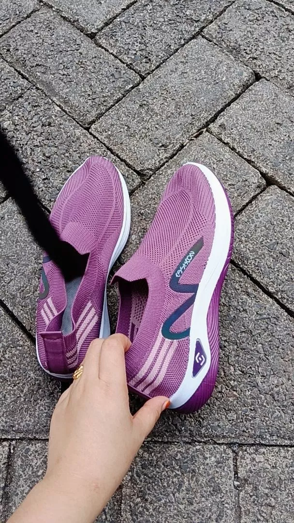 Sepatu_Kasual (S-46) sepatu Sneakers slip on wanita import - Foto ulasan pembeli