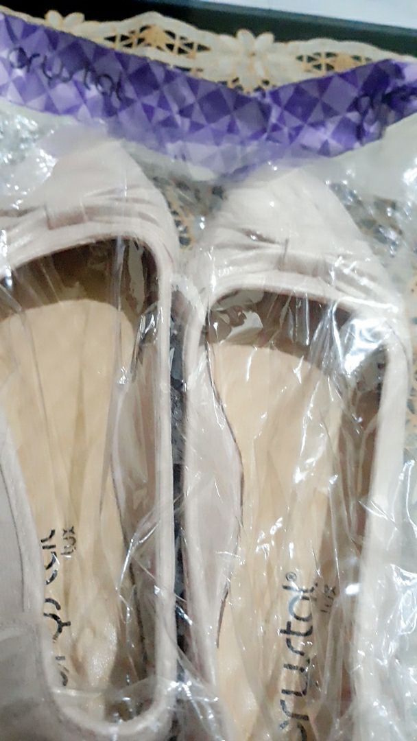 Sepatu Karet Jelly Wanita Wedges Ringan Berkualitas - foto 6 dari 10