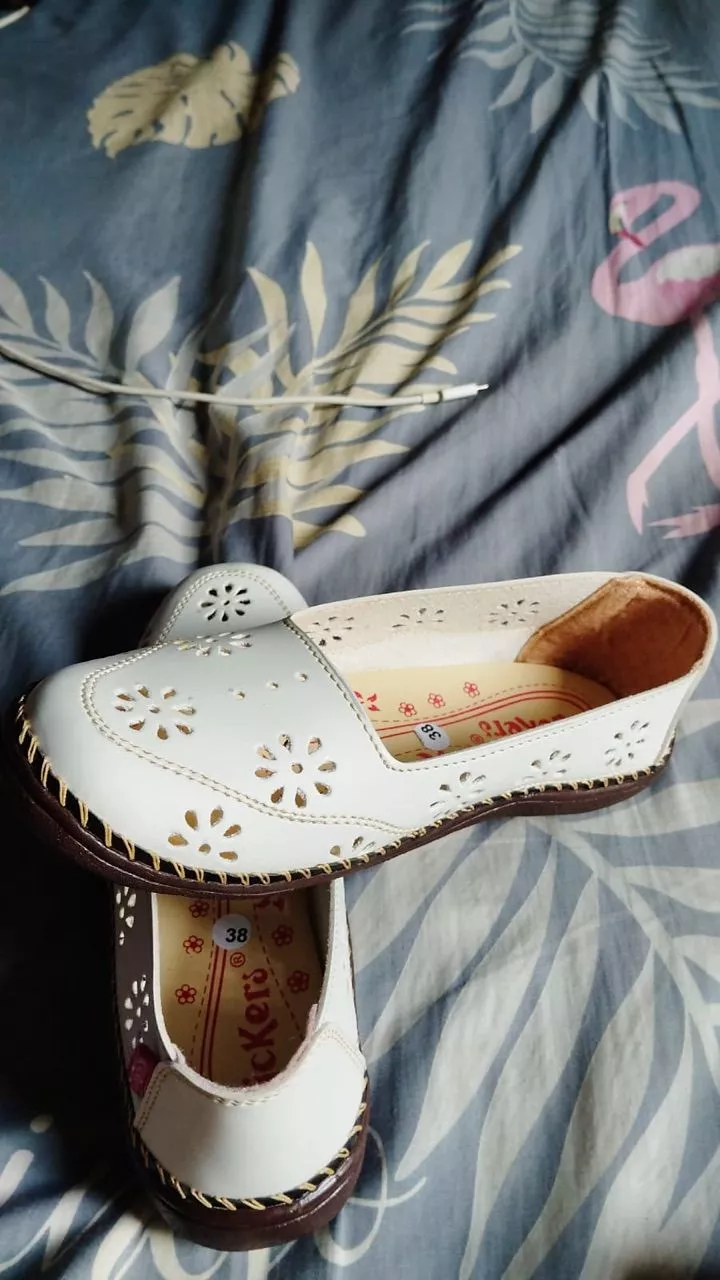 SEPATU KICKERS WANITA SLIP ON CASSUAL kode~mk50 - Foto ulasan pembeli