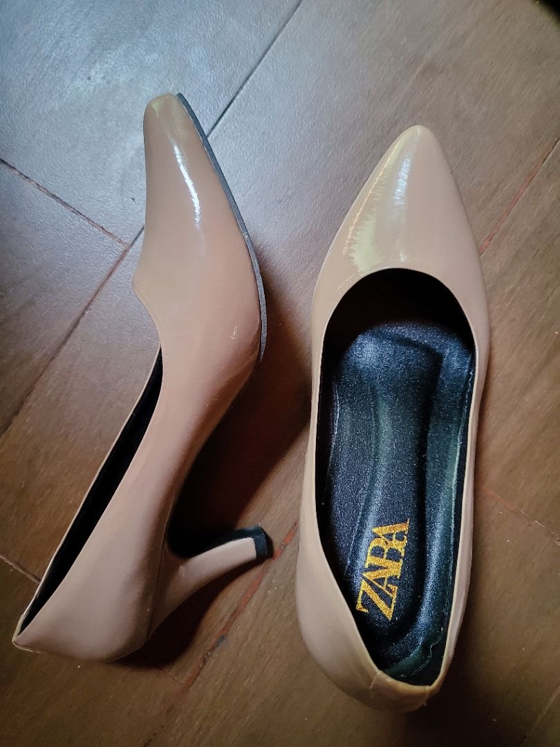 Sepatu Pantofel Wanita Kerja Hak Tinggi 7cm Anti Licin - Foto ulasan pembeli