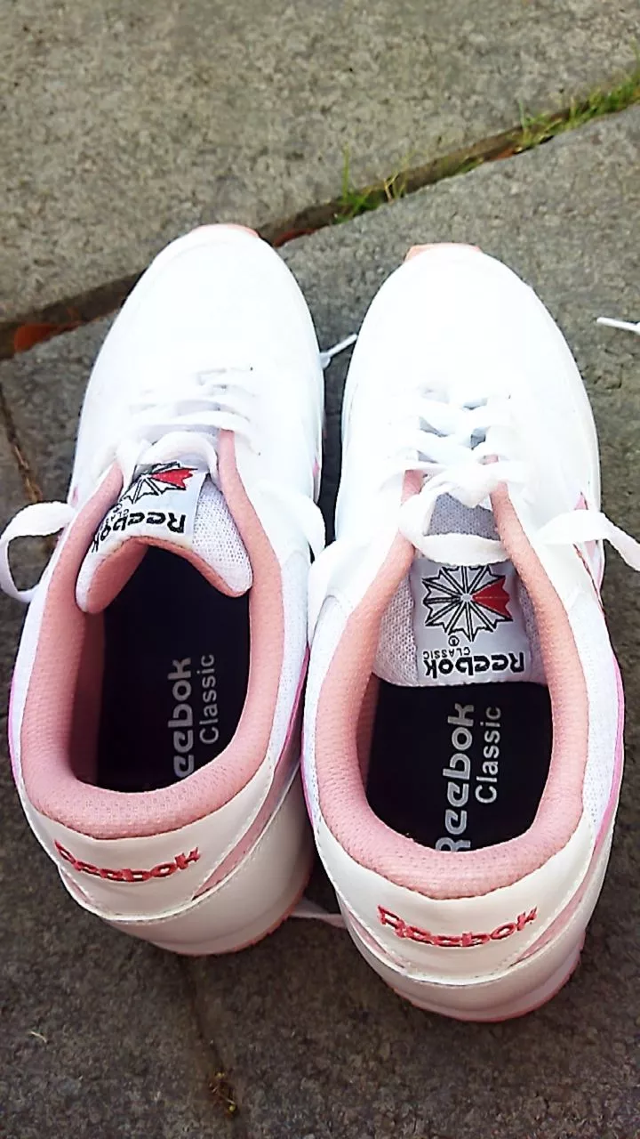 Sepatu Rbk Clasik Wanita Promo Nyaman Keren - Foto ulasan pembeli