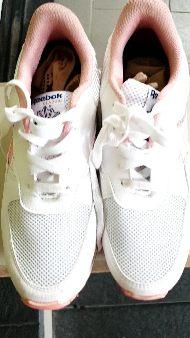 Sepatu Rbk Clasik Wanita Promo Nyaman Keren - Foto ulasan pembeli