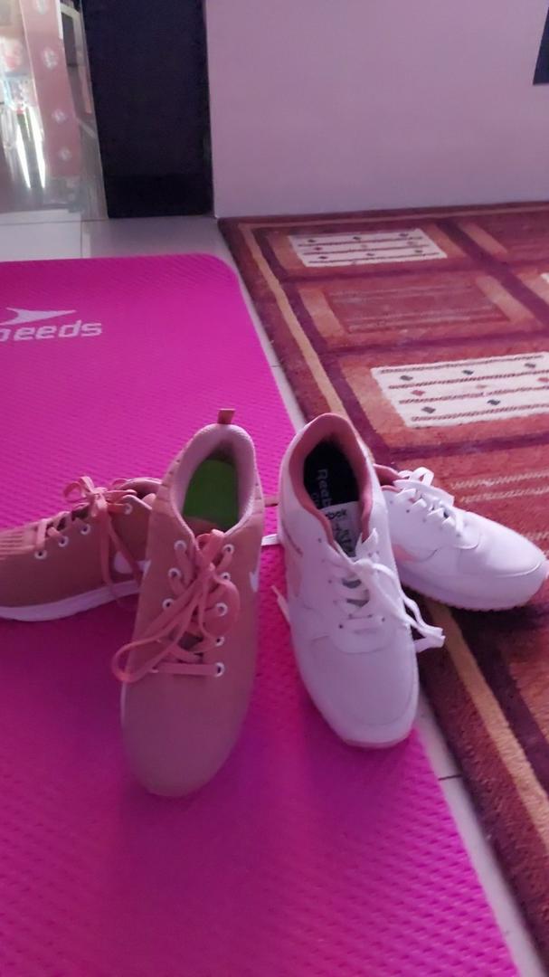 Sepatu Rbk Clasik Wanita Promo Nyaman Keren - Foto ulasan pembeli