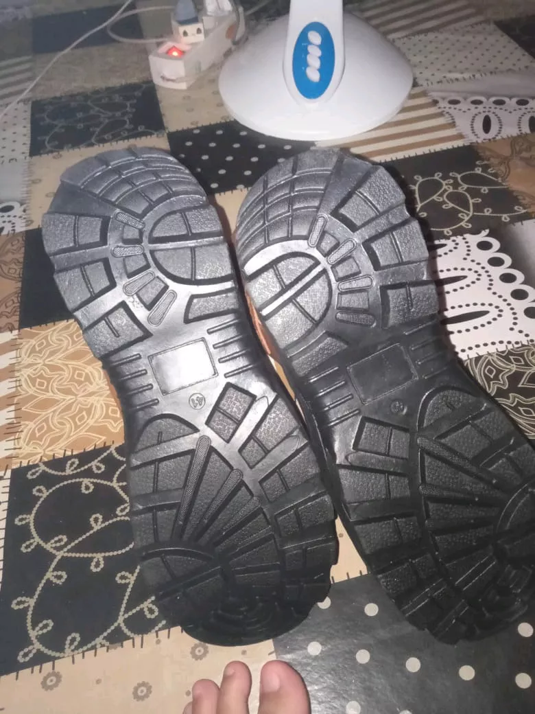 Sepatu Safety King Shoes Ujung Besi Kulit Terlaris - Foto ulasan pembeli