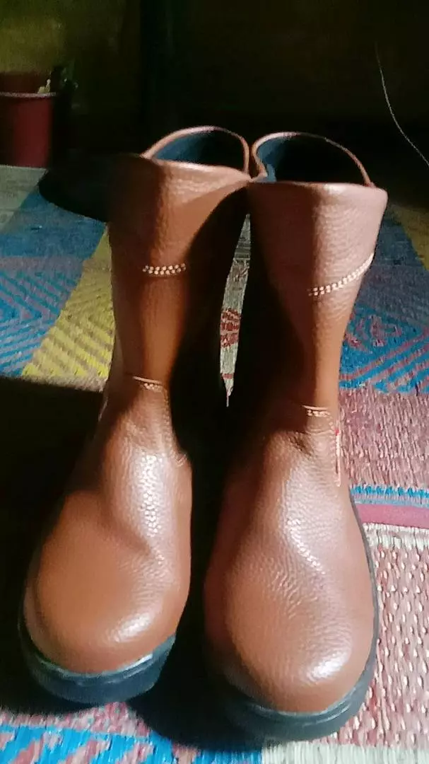 Sepatu Safety King Shoes Ujung Besi Kulit Terlaris - Foto ulasan pembeli