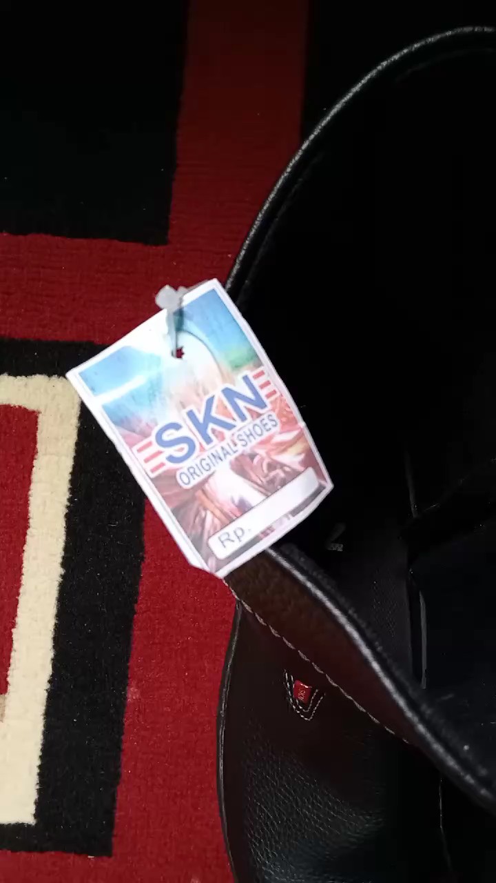 Sepatu Safety King Shoes Ujung Besi Kulit Terlaris - Foto ulasan pembeli