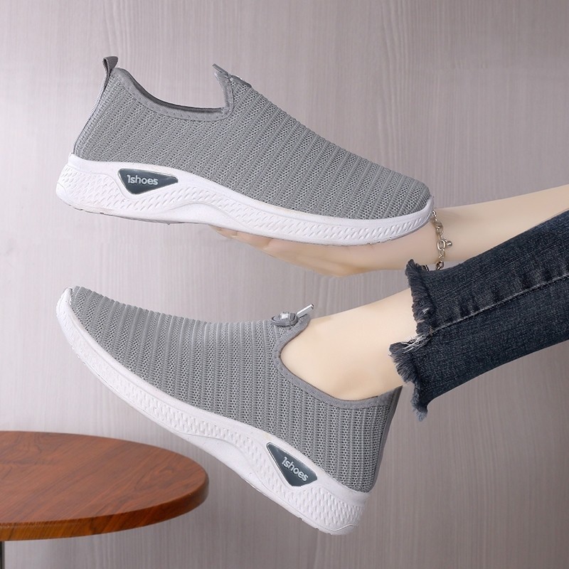 Sepatu Slip On Wanita Korea Sport Polos 36-42 - foto 8 dari 10
