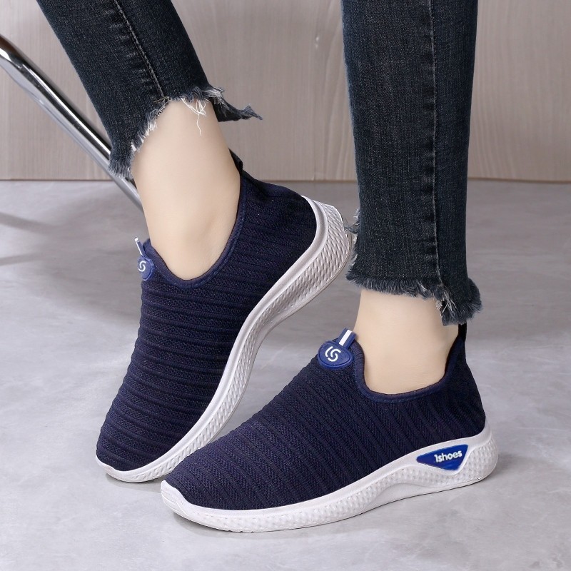 Sepatu Slip On Wanita Korea Sport Polos 36-42 - foto 10 dari 10