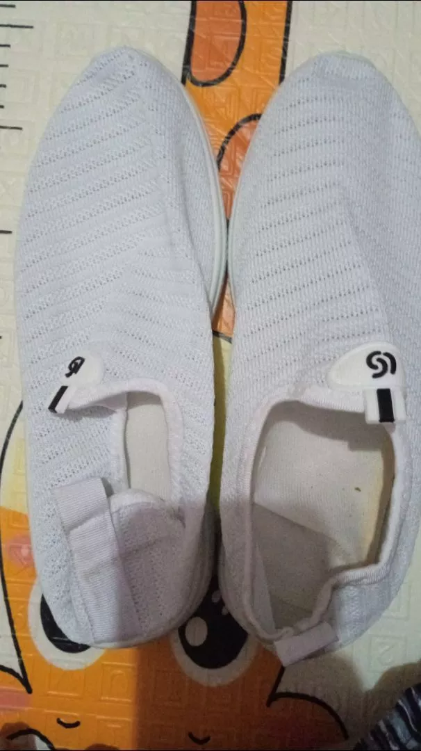 Sepatu Slip On Wanita Korea Sport Polos 36-42 - Foto ulasan pembeli