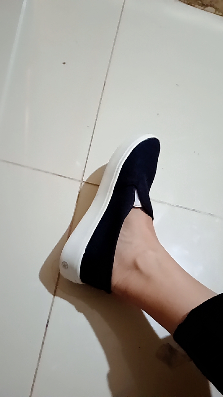 Sepatu Slip On Wanita Terbaru Kanvas Murah - Foto ulasan pembeli