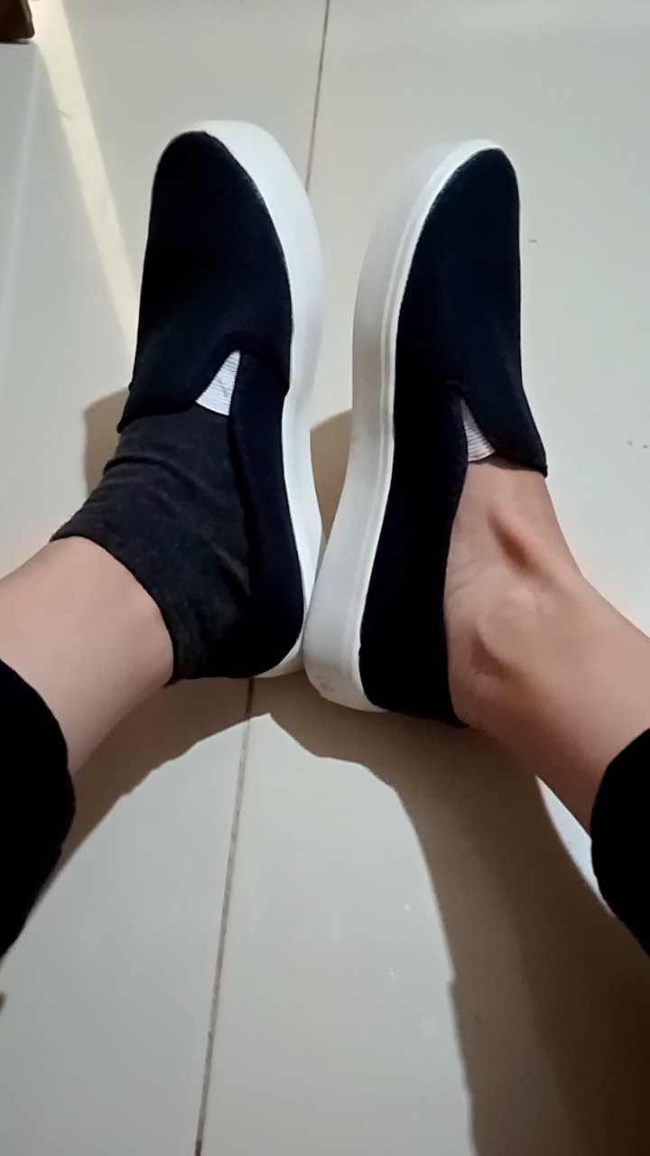 Sepatu Slip On Wanita Terbaru Kanvas Murah - Foto ulasan pembeli