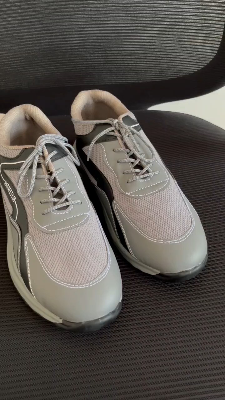 Sepatu Sneakers Pria Sepatu Kasual Pria Kerja Modern - Foto ulasan pembeli