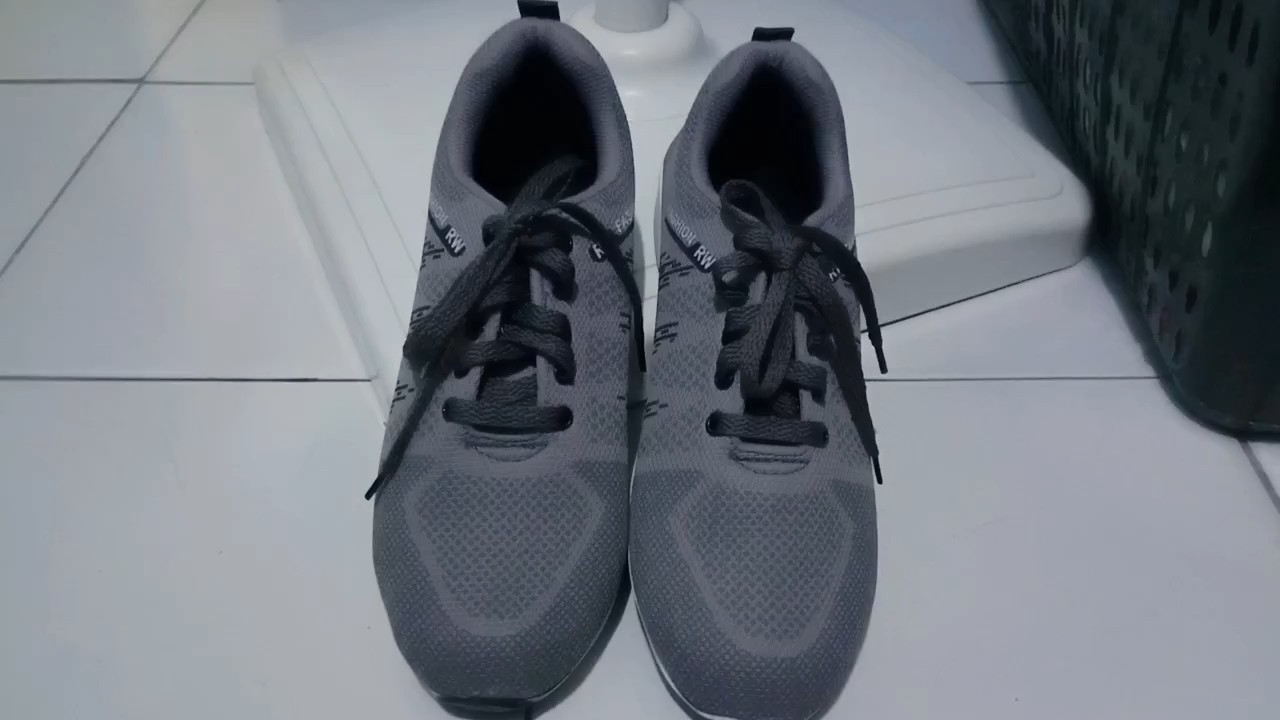 Sepatu Sneakers Pria Wanita Nyaman Tahan Lama - Foto ulasan pembeli