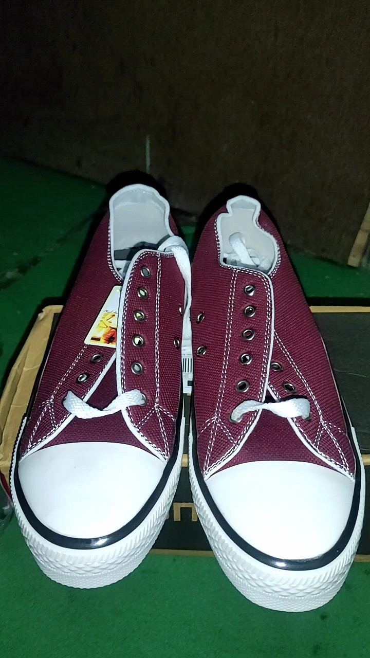 SEPATU SNEAKERS PRIA / WANITA CONVERSE 77 All STAR - Foto ulasan pembeli