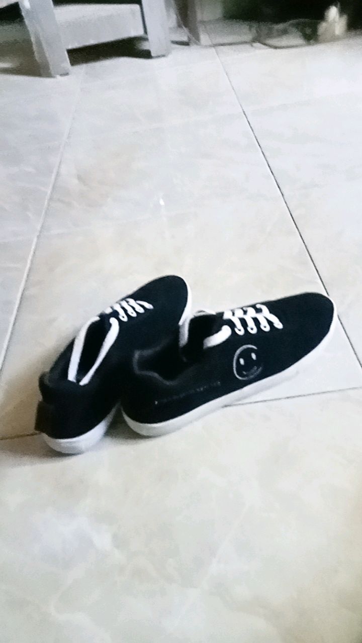 Sepatu Sneakers Wanita Motif Emoticon Lucu Smile / Sepatu Fashion Wanita / Sepatu sekolah Perempuan - foto 5 dari 10