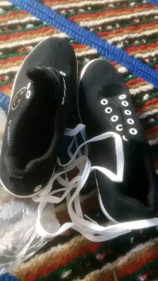 Sepatu Sneakers Wanita Motif Emoticon Lucu Smile / Sepatu Fashion Wanita / Sepatu sekolah Perempuan - Foto ulasan pembeli