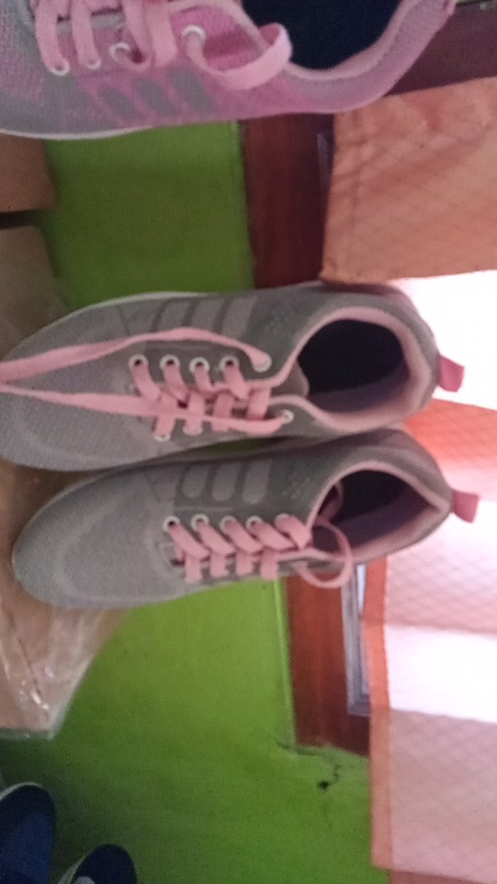 Sepatu Sneakers Wanita Sport Termurah Non Slip - foto 4 dari 10