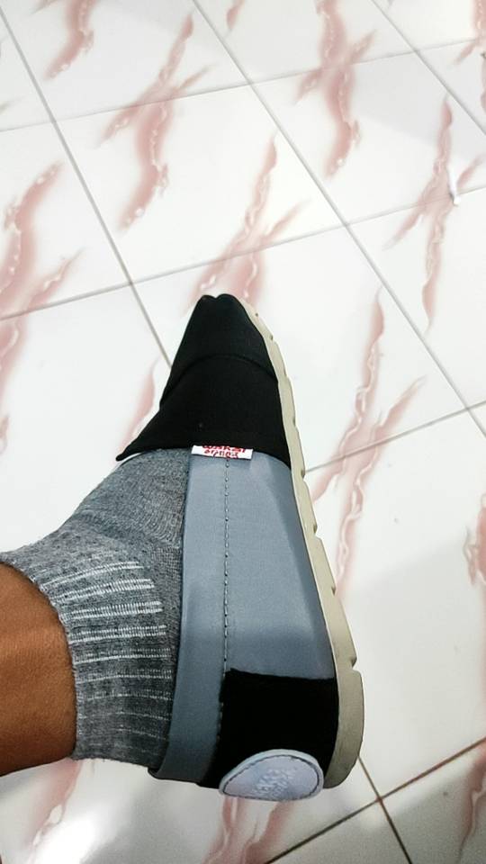 Sepatu Wakai Slip On Pria Wanita Termurah Nyaman - foto 9 dari 10