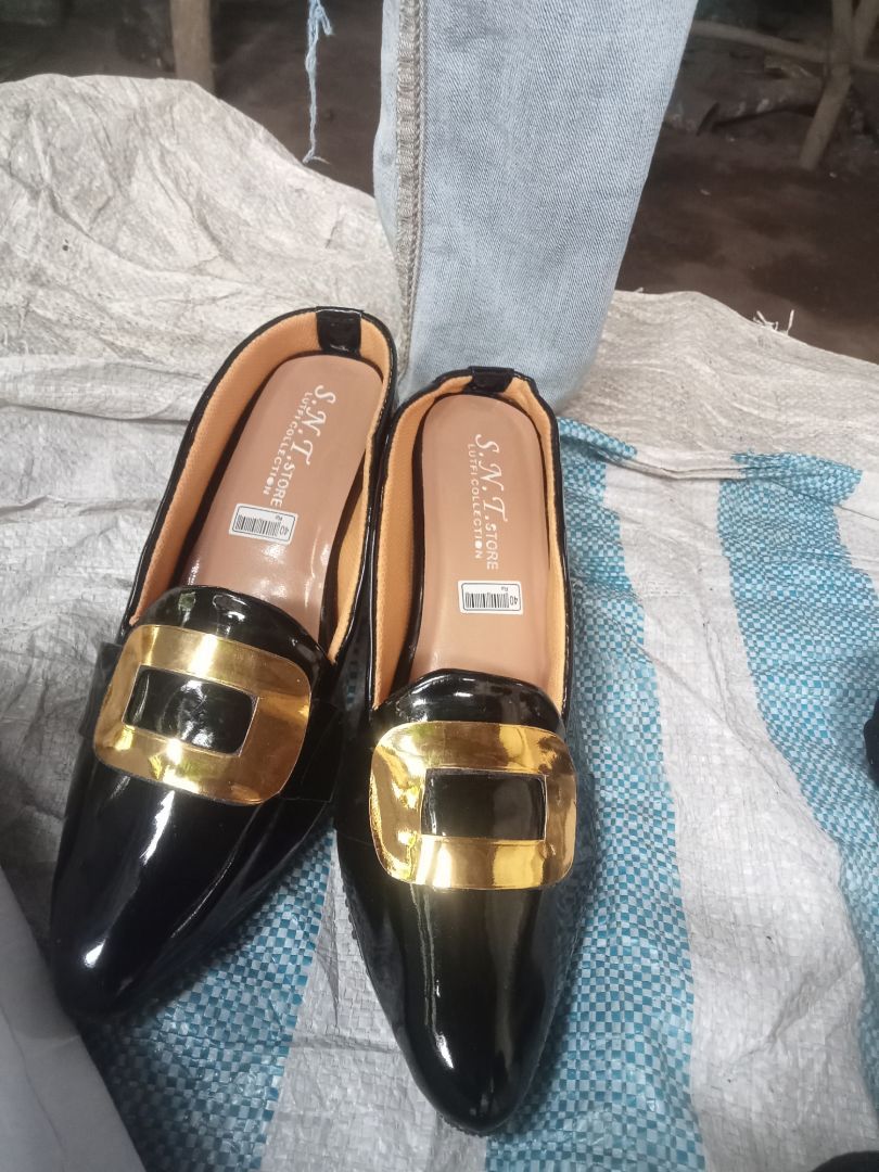 Sepatu wanita/sepatu casual/sepatu kerja dan acaran lain nya ukuran 36/43 - foto 2 dari 10, hxhq09eu2p