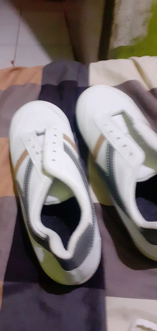 Sepatu Wanita Sol Spons Sol Lembut empuk Dan elastis Sneakers Wanita Populer Korean Sport CHUNGKY - Foto ulasan pembeli