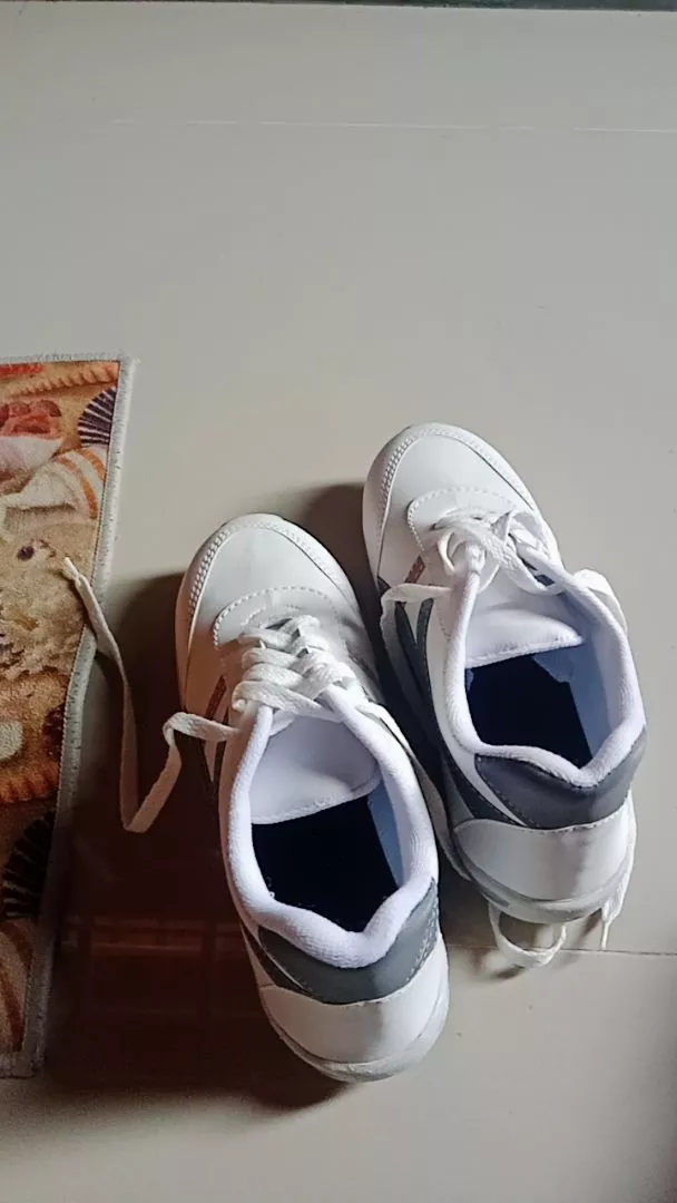 Sepatu Wanita Sol Spons Sol Lembut empuk Dan elastis Sneakers Wanita Populer Korean Sport CHUNGKY - Foto ulasan pembeli