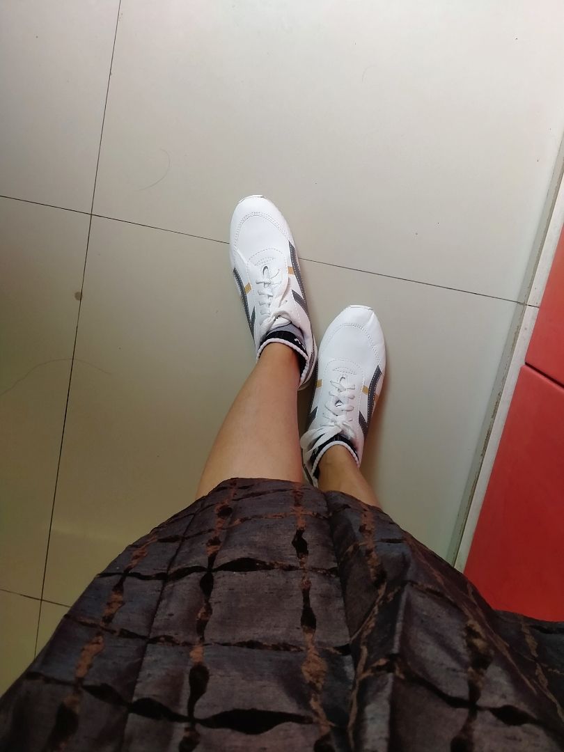 Sepatu Wanita Sol Spons Sol Lembut empuk Dan elastis Sneakers Wanita Populer Korean Sport CHUNGKY - Foto ulasan pembeli