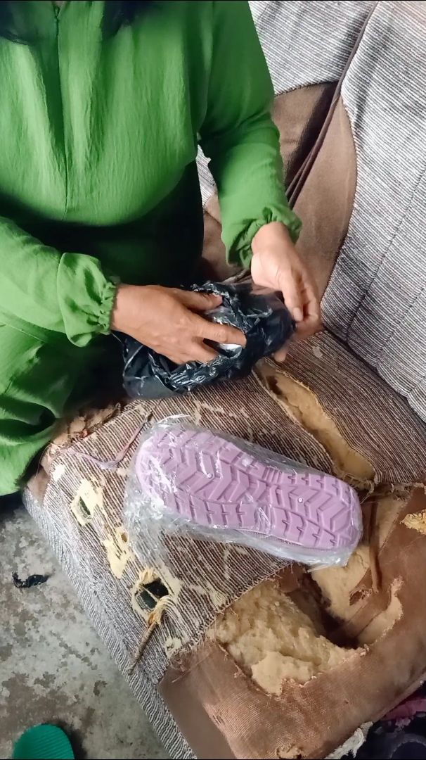Sepatu Wanita Slip On Rajut Ringan Casual - foto 7 dari 10