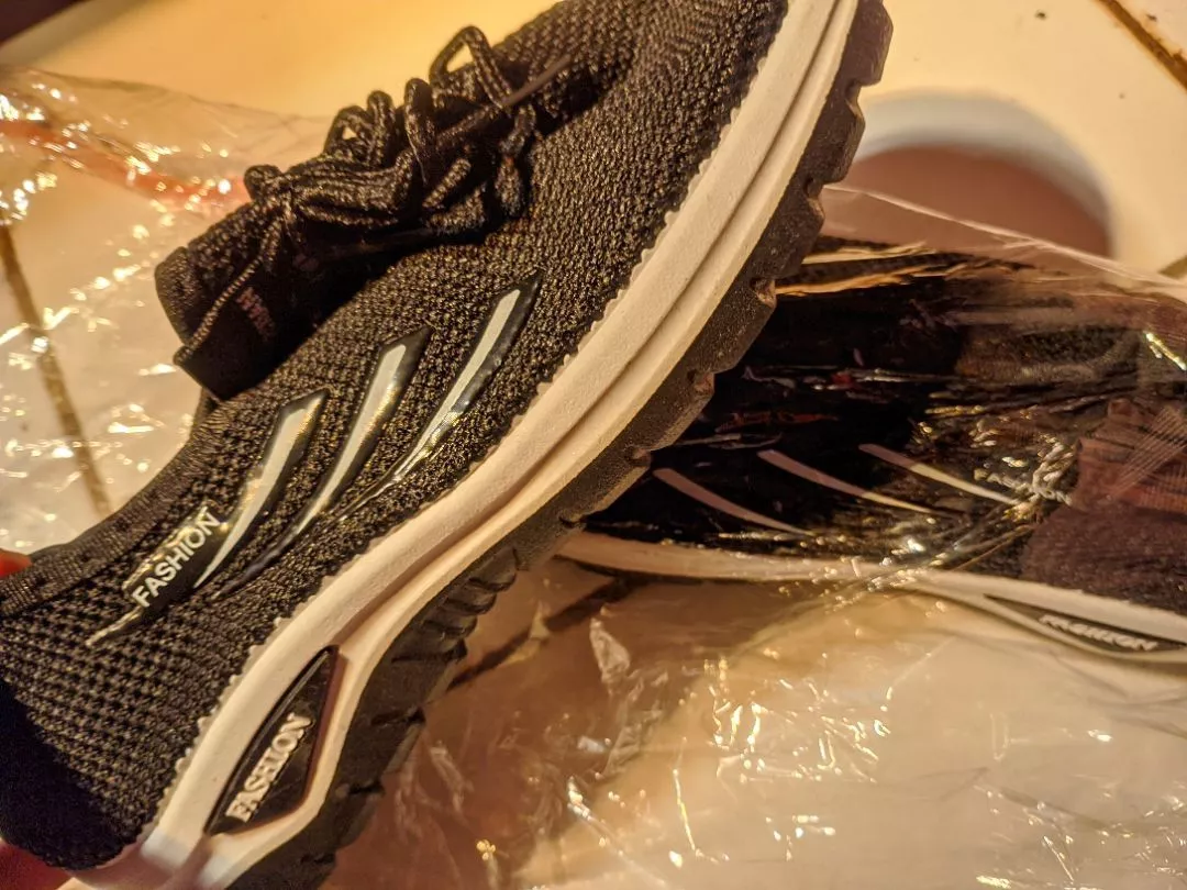 Sepatu Wanita Slip On Rajut Ringan Casual - Foto ulasan pembeli