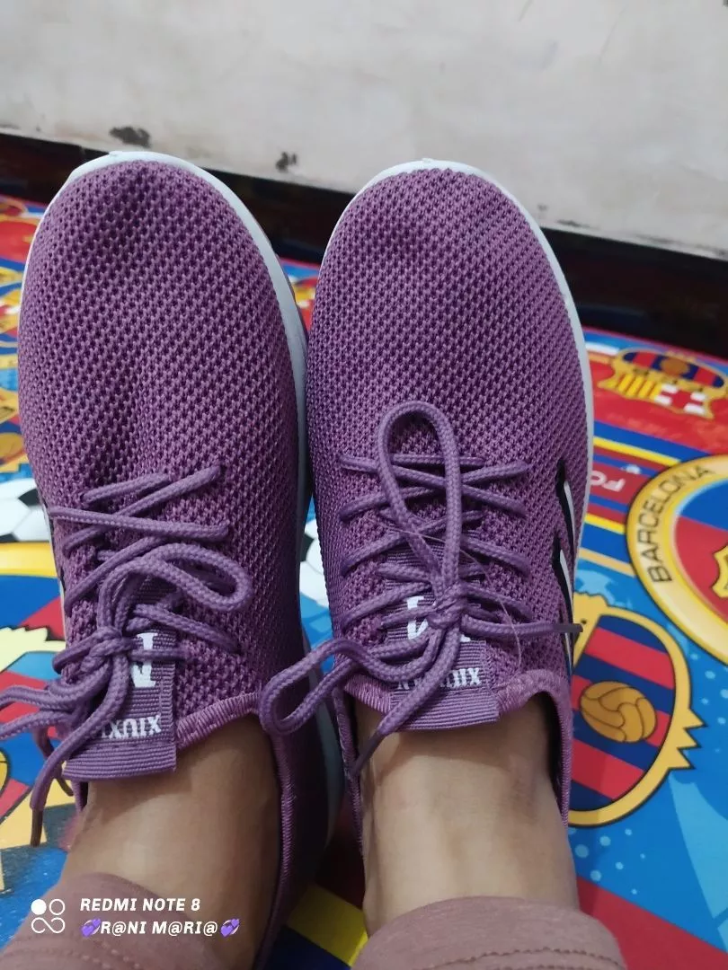 Sepatu Wanita Slip On Rajut Ringan Casual - Foto ulasan pembeli
