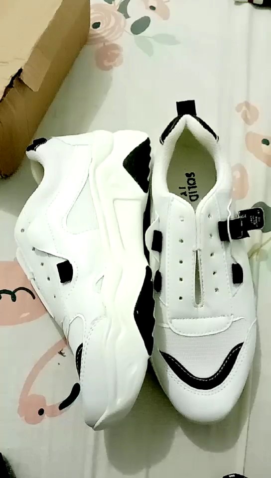 Sepatu Wanita Sneakers Wanwoo Sepatu Sneakers Wanita Tali - Foto ulasan pembeli