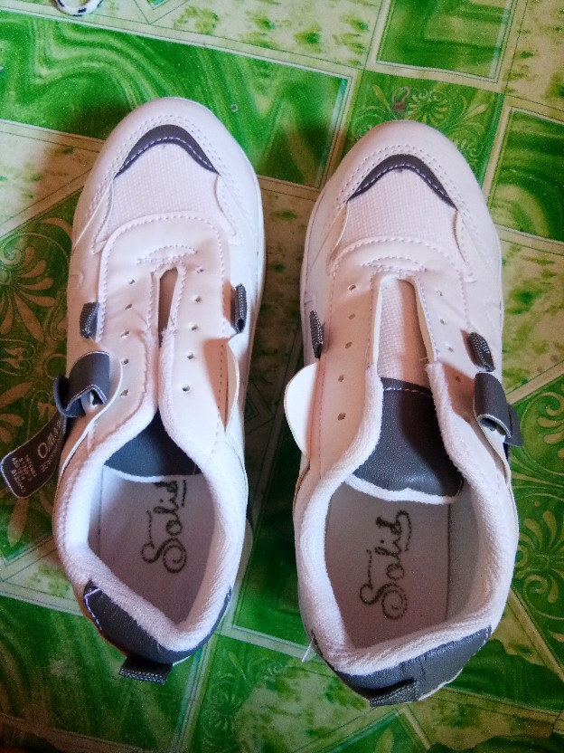 Sepatu Wanita Sneakers Wanwoo Sepatu Sneakers Wanita Tali - Foto ulasan pembeli