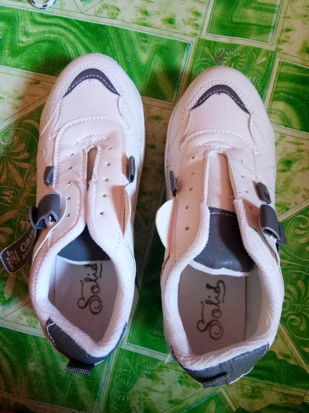 Sepatu Wanita Sneakers Wanwoo Sepatu Sneakers Wanita Tali - Foto ulasan pembeli