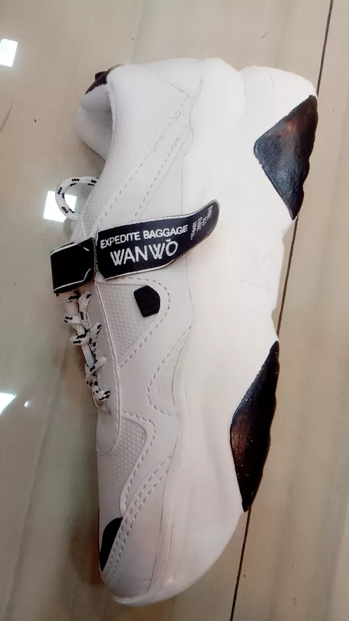 Sepatu Wanita Sneakers Wanwoo Sepatu Sneakers Wanita Tali - Foto ulasan pembeli