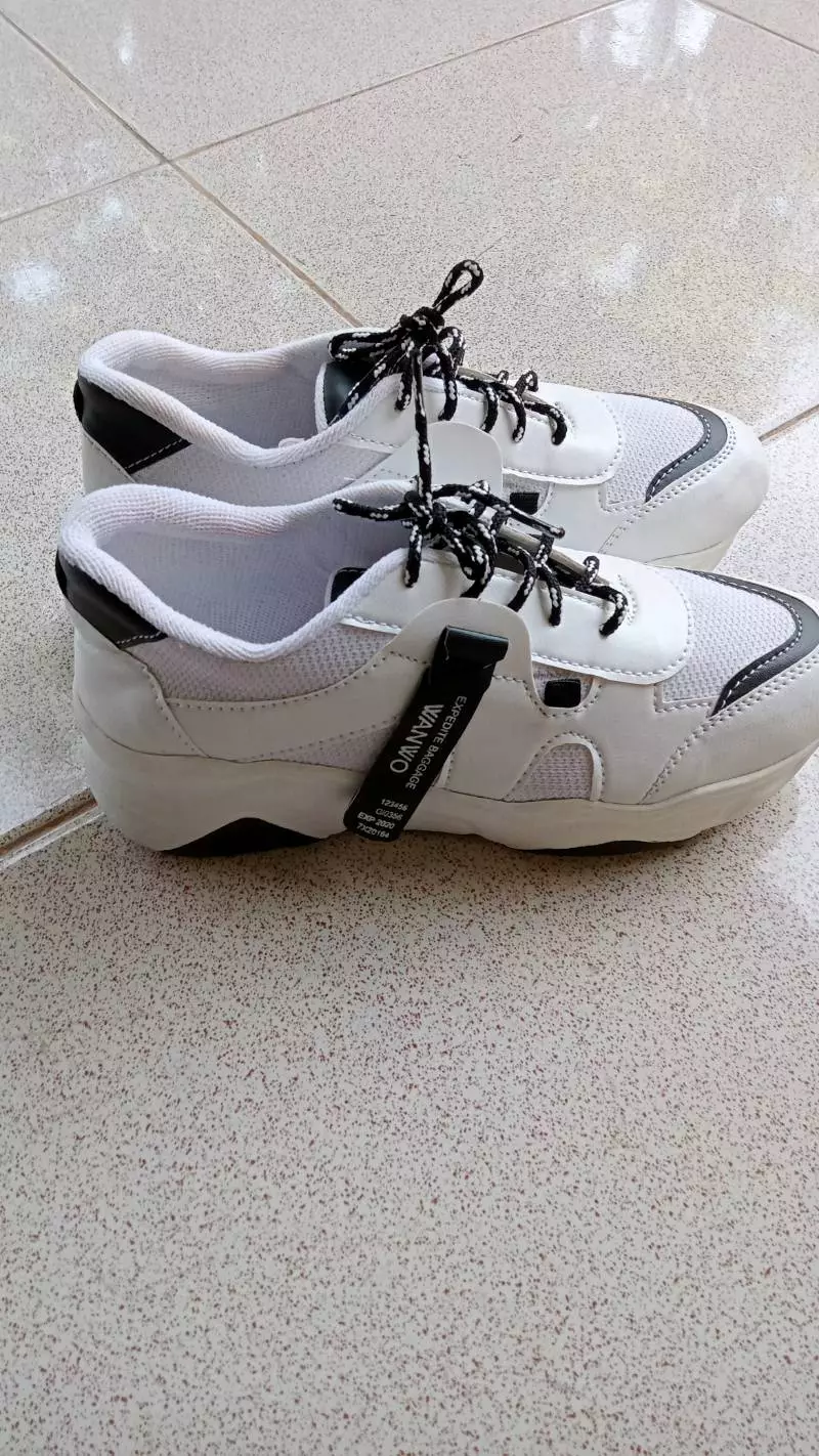 Sepatu Wanita Sneakers Wanwoo Sepatu Sneakers Wanita Tali - Foto ulasan pembeli