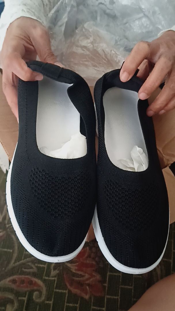 SEPATU WANITA SNEAKERS OLAHRAGA KASUAL KEKINIAN G-YS21 - foto 2 dari 10, karinainas