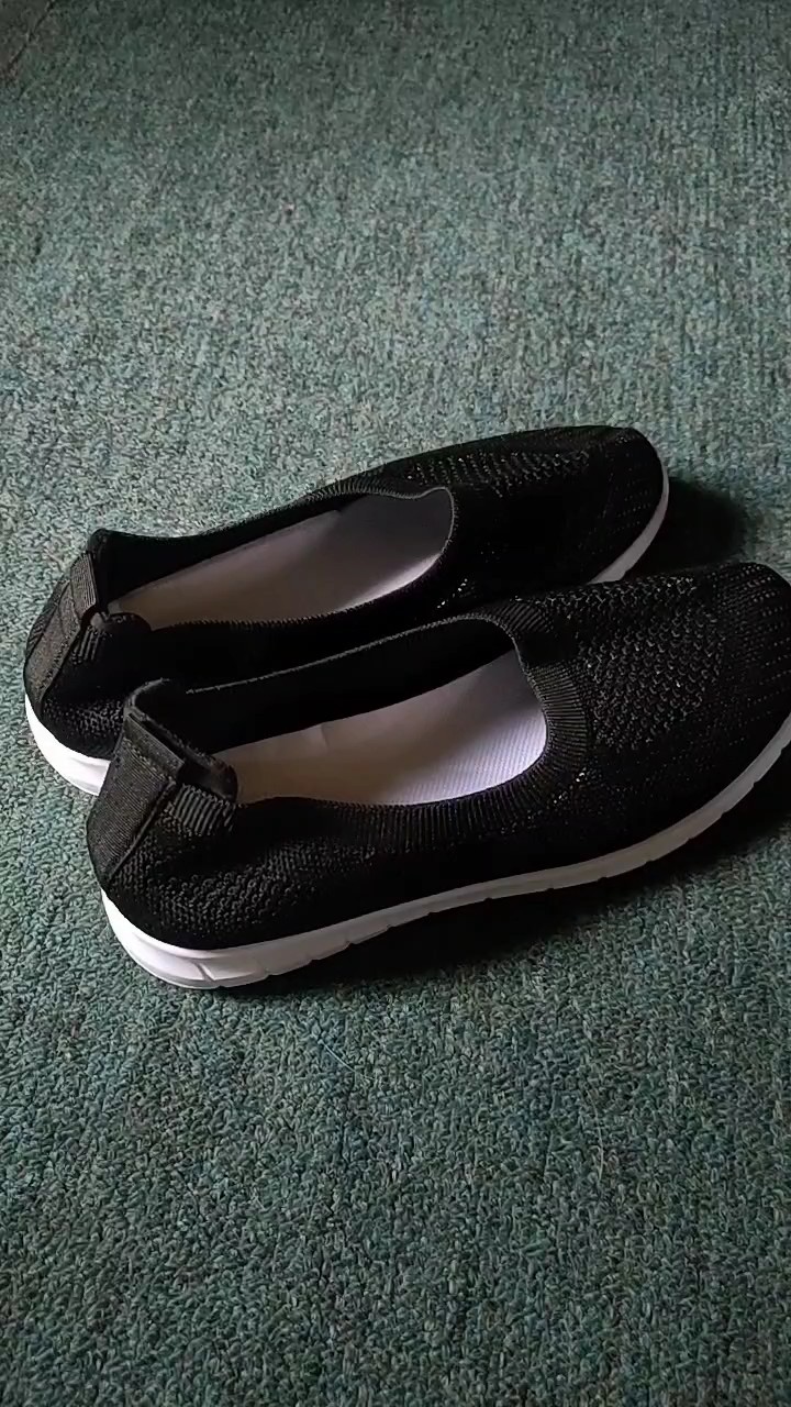 SEPATU WANITA SNEAKERS OLAHRAGA KASUAL KEKINIAN G-YS21 - Foto ulasan pembeli