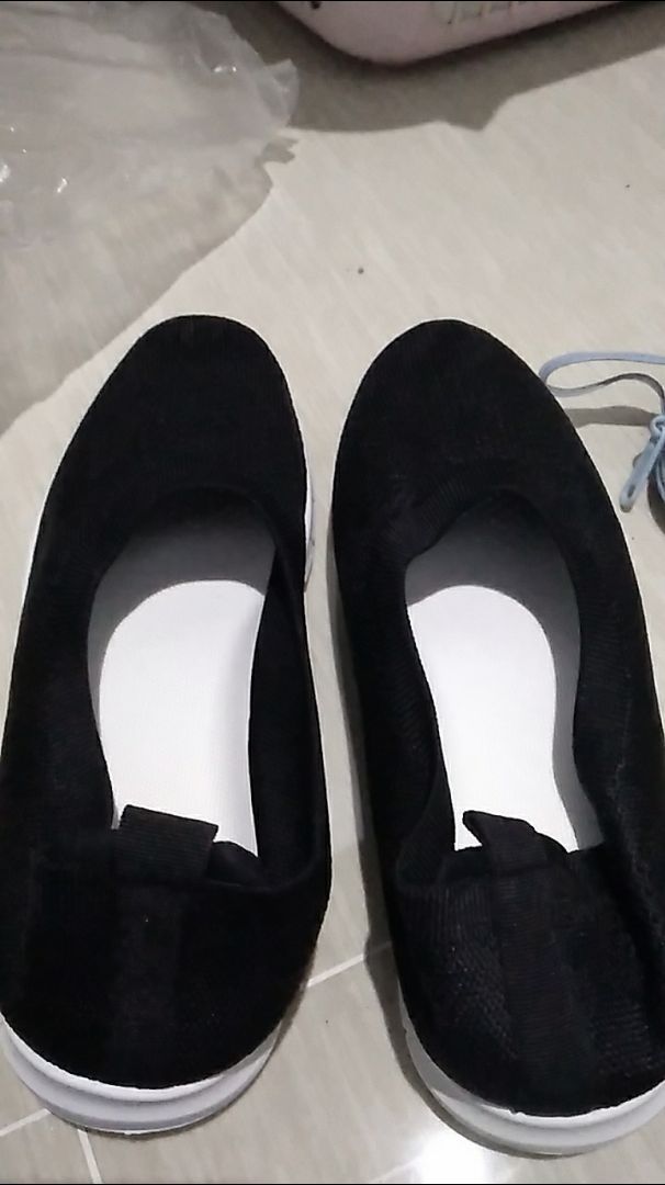 SEPATU WANITA SNEAKERS OLAHRAGA KASUAL KEKINIAN G-YS21 - Foto ulasan pembeli