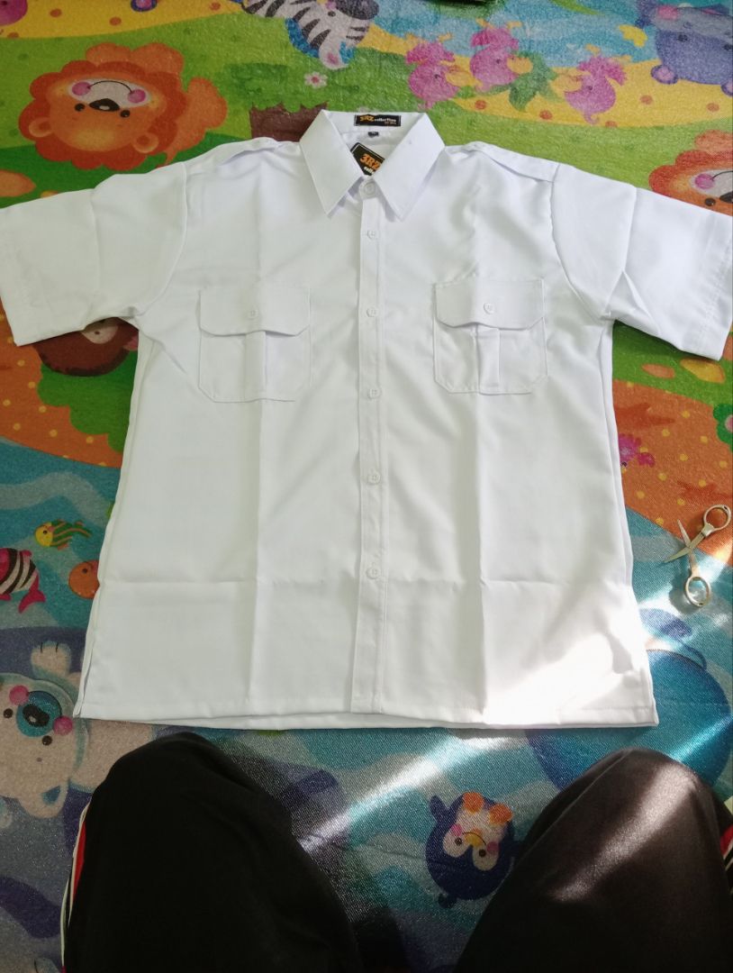 Seragam Dinas Pria Putih Bahan Lembut Full Steam - Foto ulasan pembeli