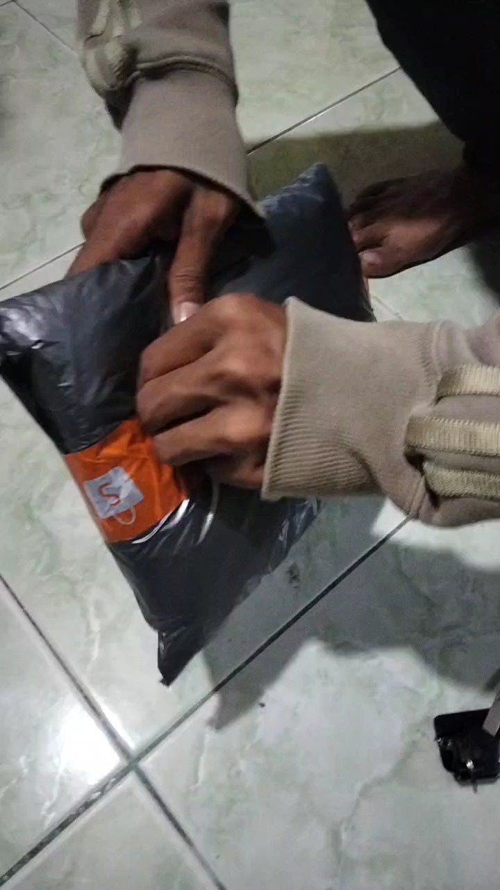 Seragam Dinas Pria Putih Bahan Lembut Full Steam - Foto ulasan pembeli